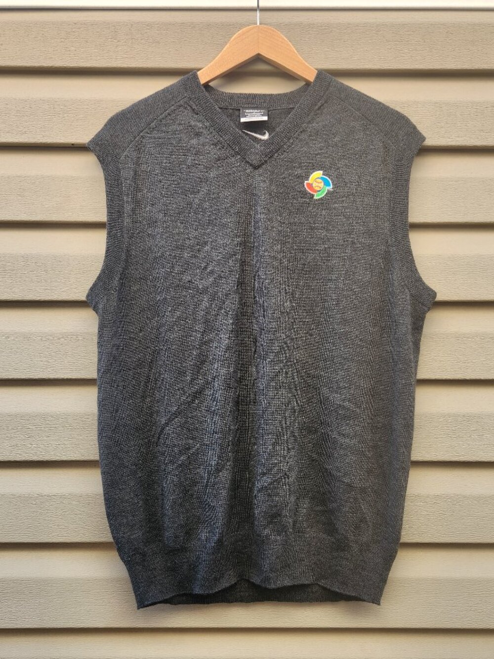 Nike Gold Tour Performance Lightweight Vest Mens Size Large Fitting